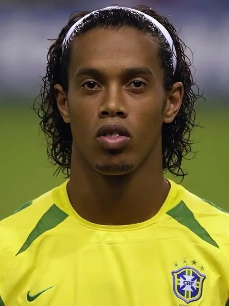 他进行续约 他进行续约